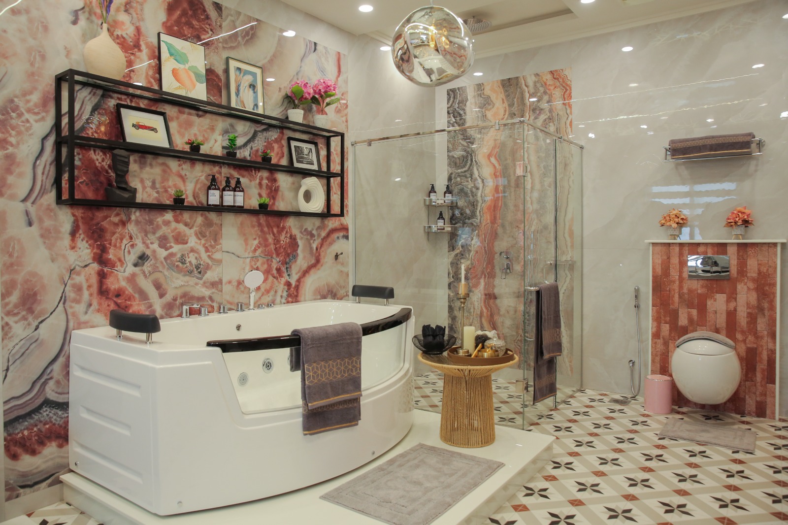 BAHRIA INTELLECTUAL VILLAGE TOP DESIGNER 5 BEDROOM 30 MARLA AMAZING VILLA WITH SWIMMING POOL HOUSE FOR SALE