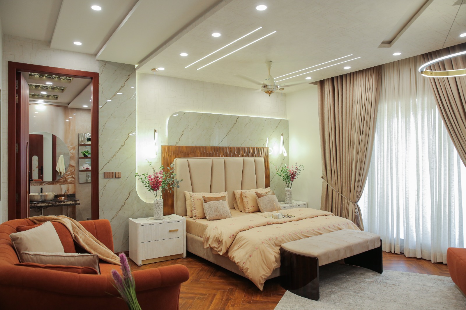 BAHRIA INTELLECTUAL VILLAGE TOP DESIGNER 5 BEDROOM 30 MARLA AMAZING VILLA WITH SWIMMING POOL HOUSE FOR SALE